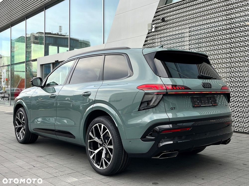Audi Q7 - 11