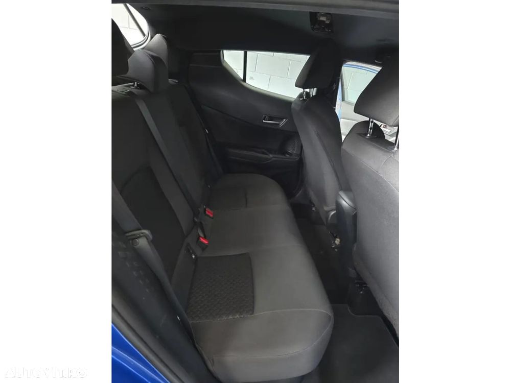 Toyota C-HR Business-Edition - 11