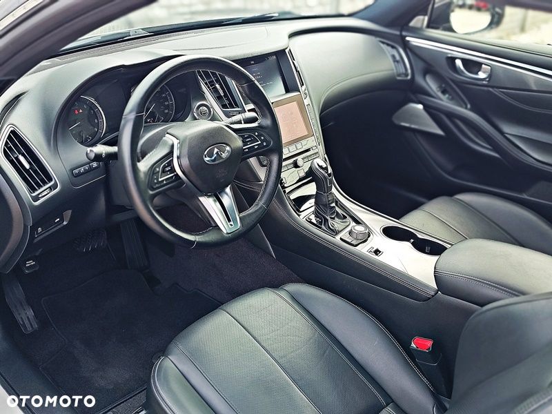 Infiniti Q60 - 16