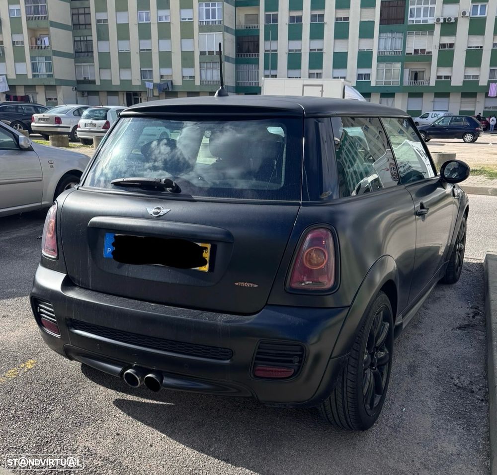 MINI 3 Portas Cooper D - 2