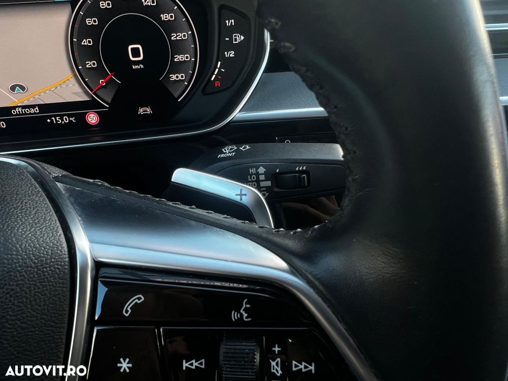 Audi A8 - 32