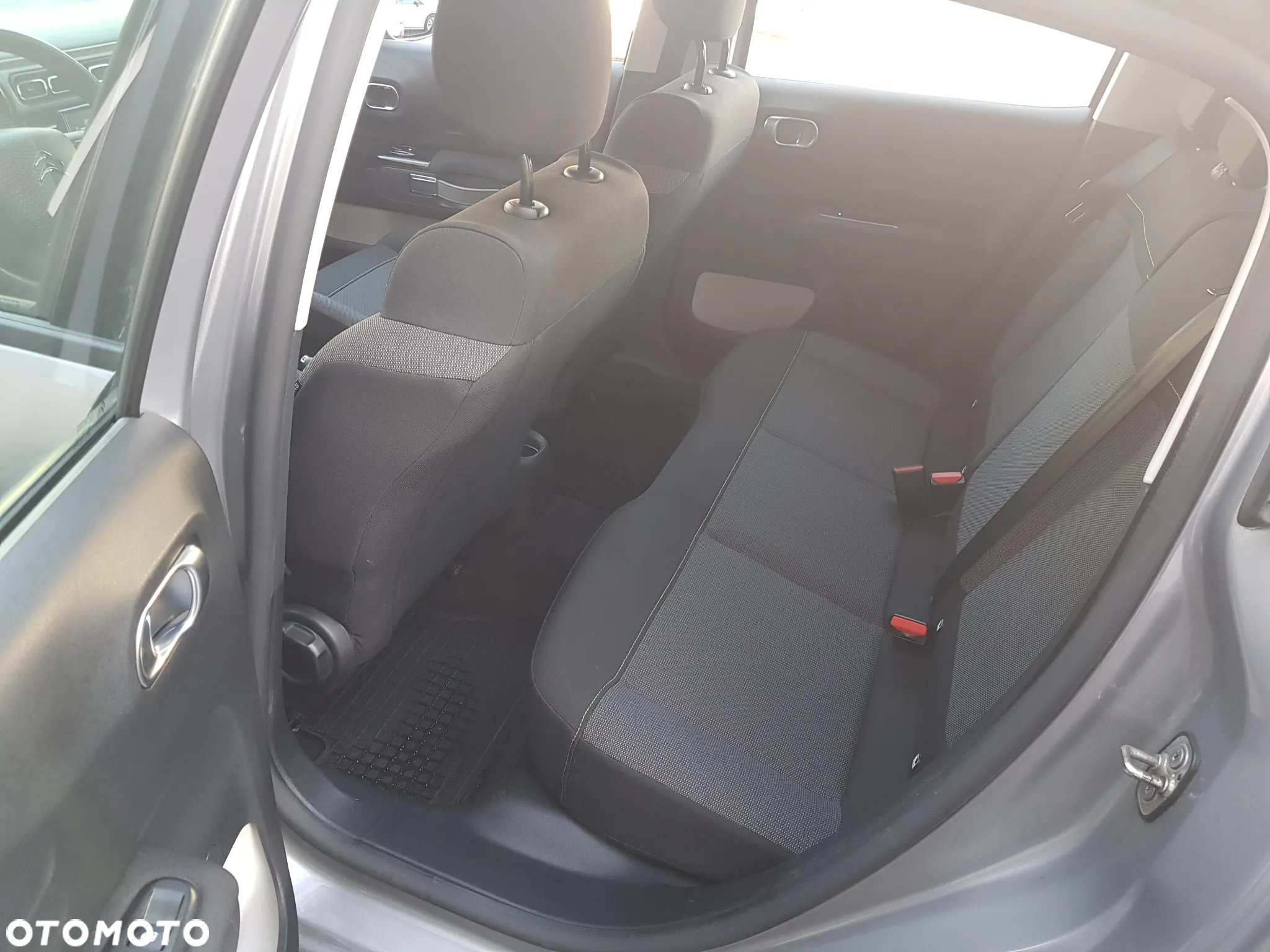 Citroën C3 1.2 PureTech Shine - 14