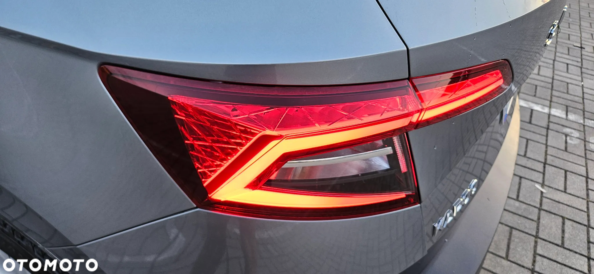 Skoda Karoq 1.0 TSI Edition 130 - 24