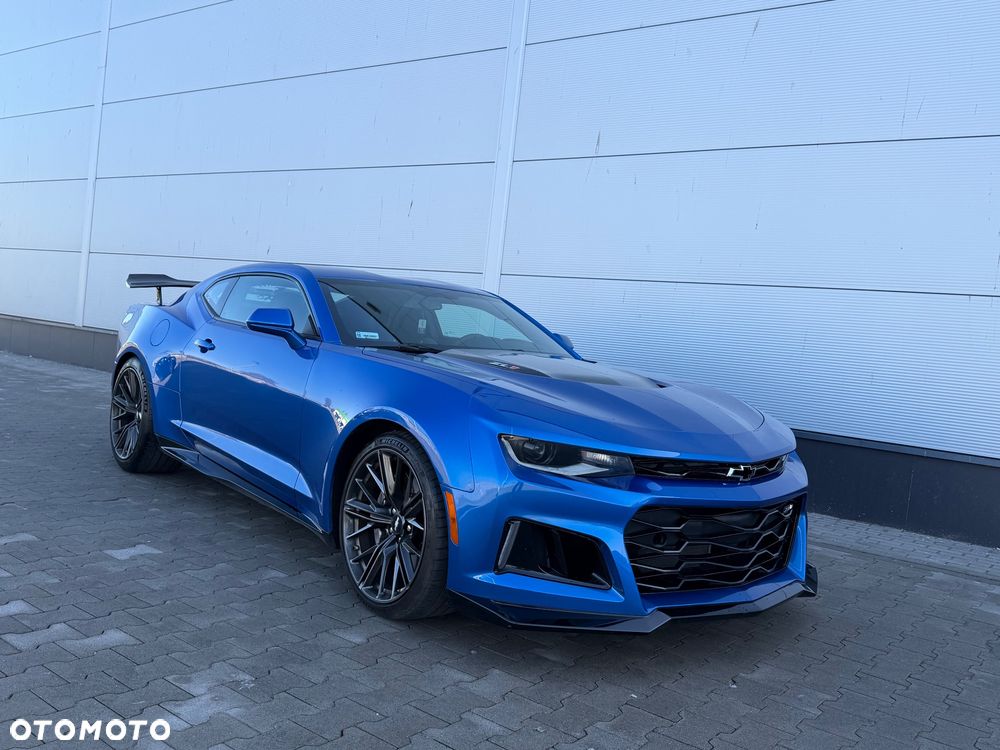 Chevrolet Camaro - 12
