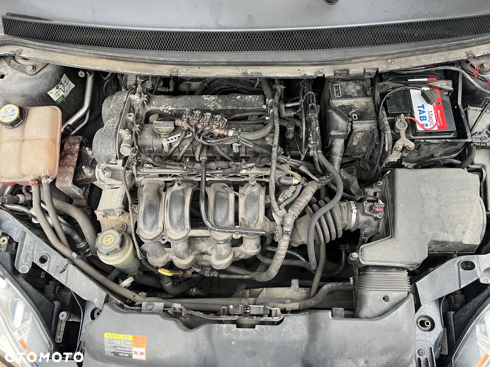 Ford Focus 1.6 Trend - 16