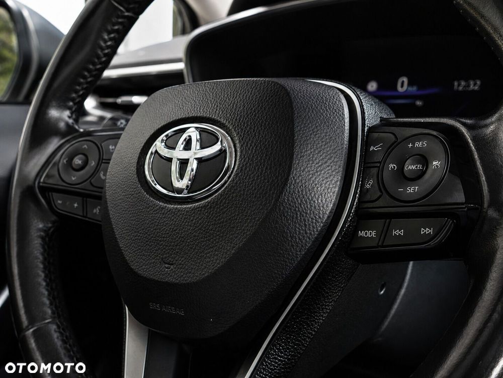 Toyota Corolla 1.8 Hybrid Comfort - 28