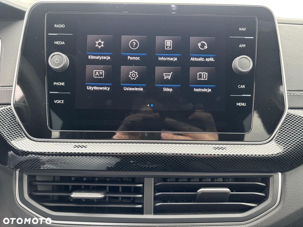 Volkswagen T-Cross - 37