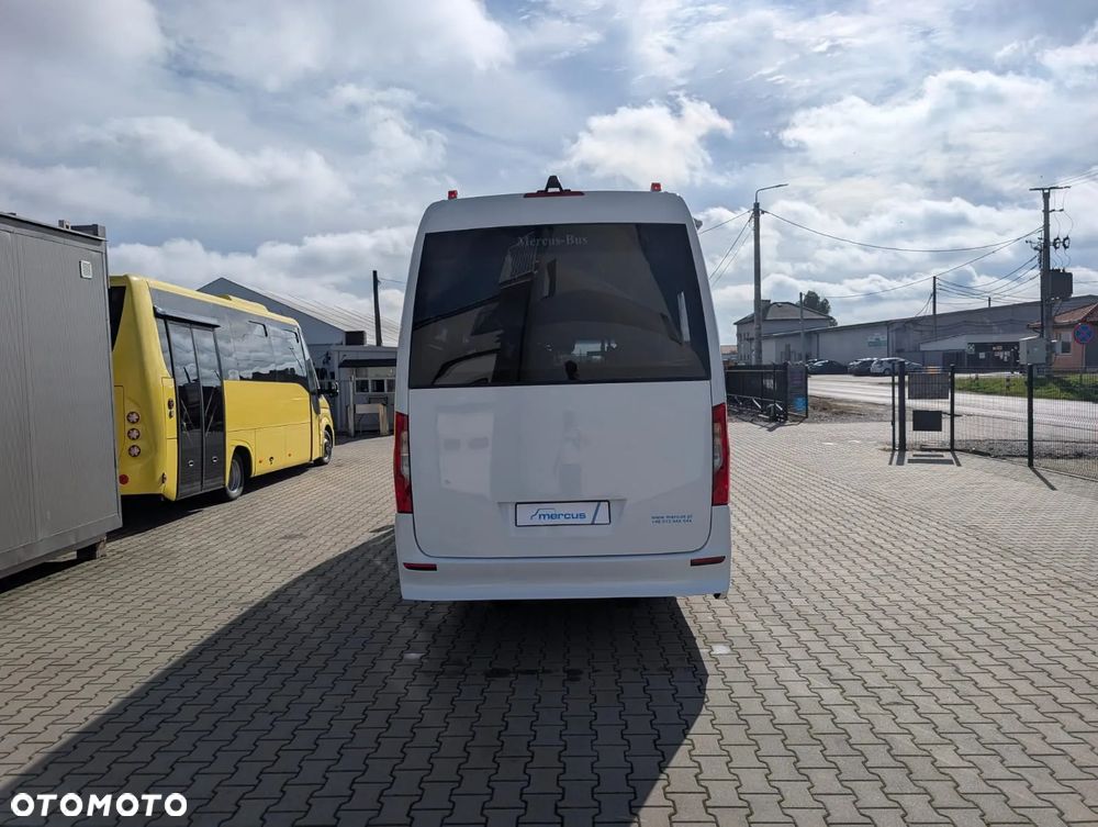 Mercedes-Benz Sprinter 517 - 6