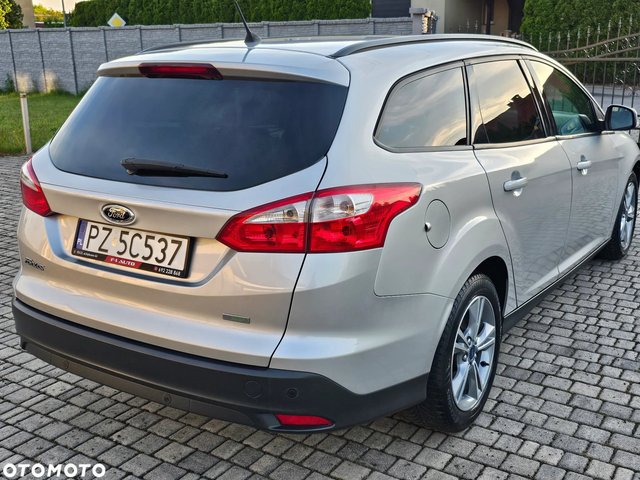 Ford Focus Turnier 1.0 EcoBoost Start-Stopp-System Business Edition - 14