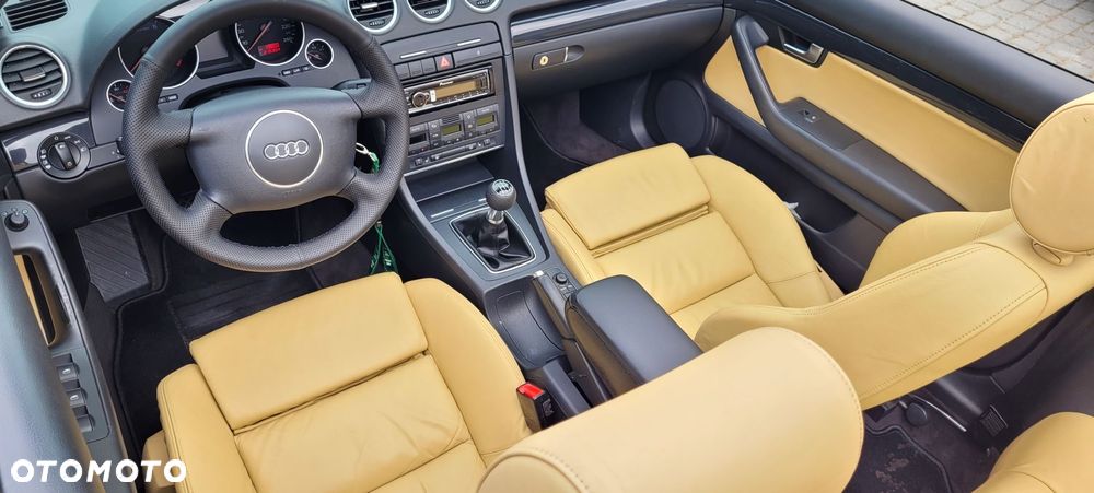 Audi A4 Cabrio 1.8 T - 7