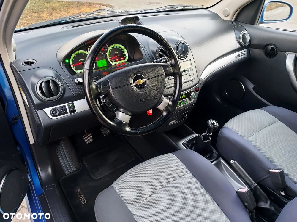 Chevrolet Aveo 1.4 16V LS - 38