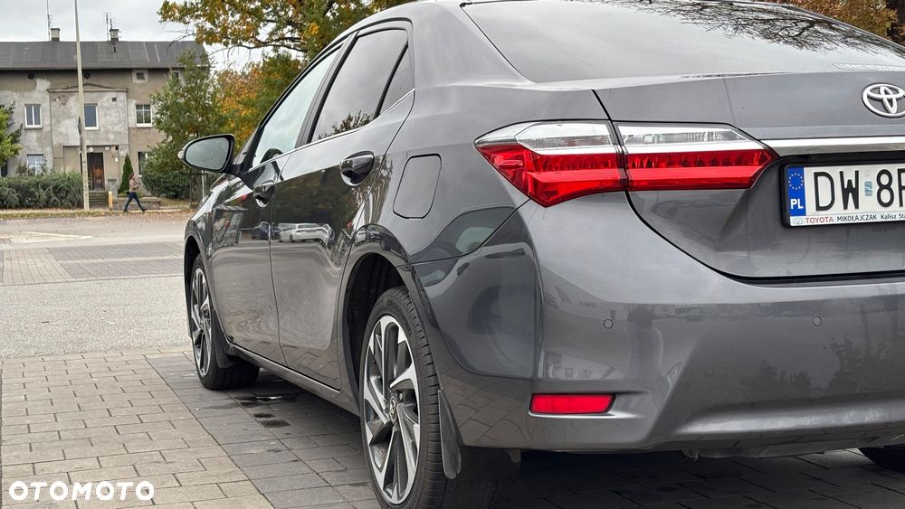 Toyota Corolla 1.6 Prestige - 5