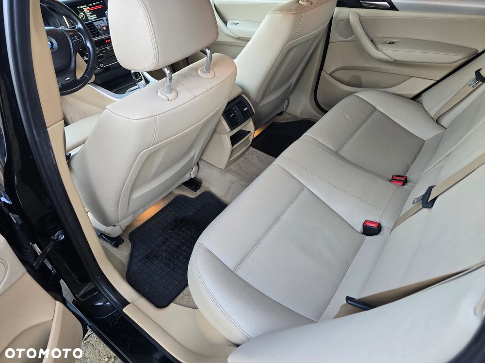 BMW X4 xDrive20d xLine - 7