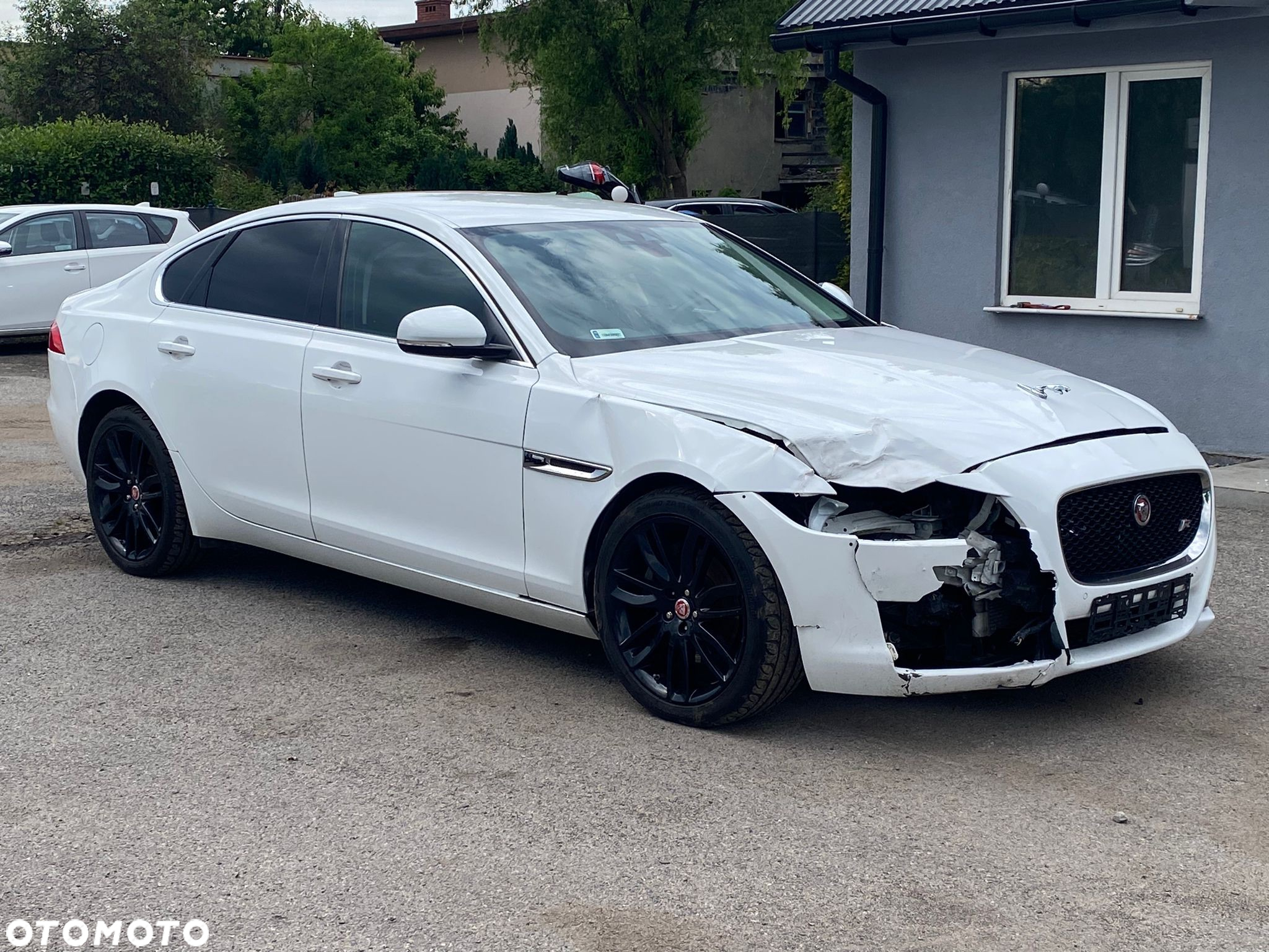Jaguar XF 2.0 i4D Pure - 6