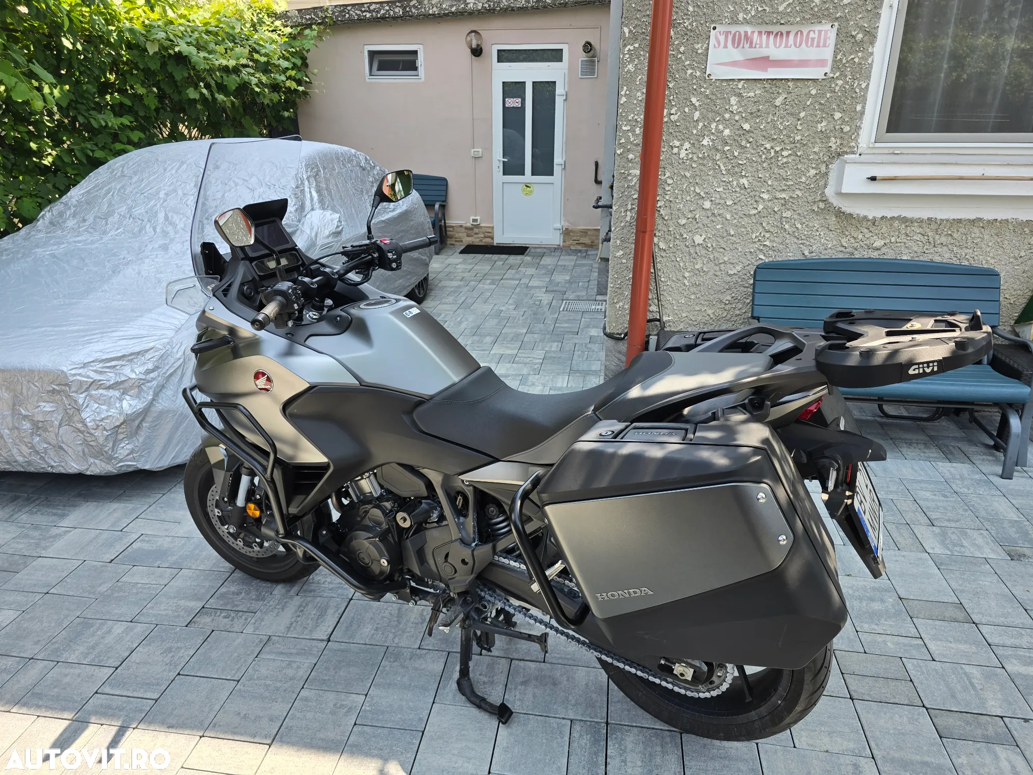 Honda NT 1100 - 5
