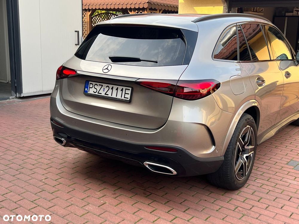 Mercedes-Benz GLC 300 de 4-Matic AMG Line - 2