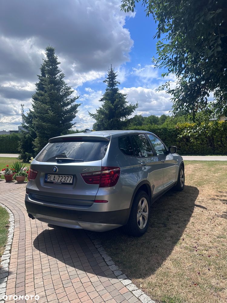 BMW X3 28i xDrive - 4