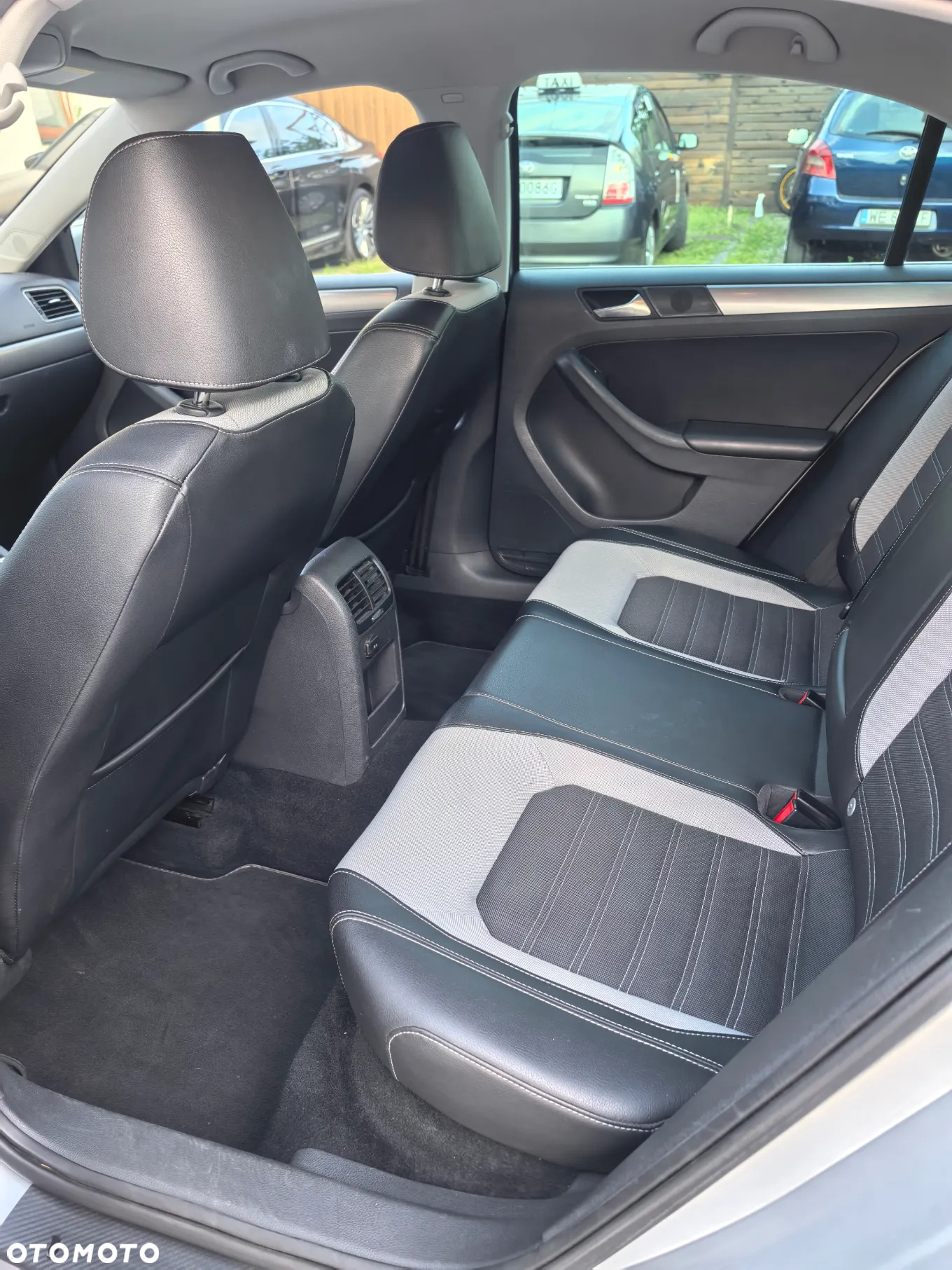 Volkswagen Jetta 1.4 TSI Highline - 9