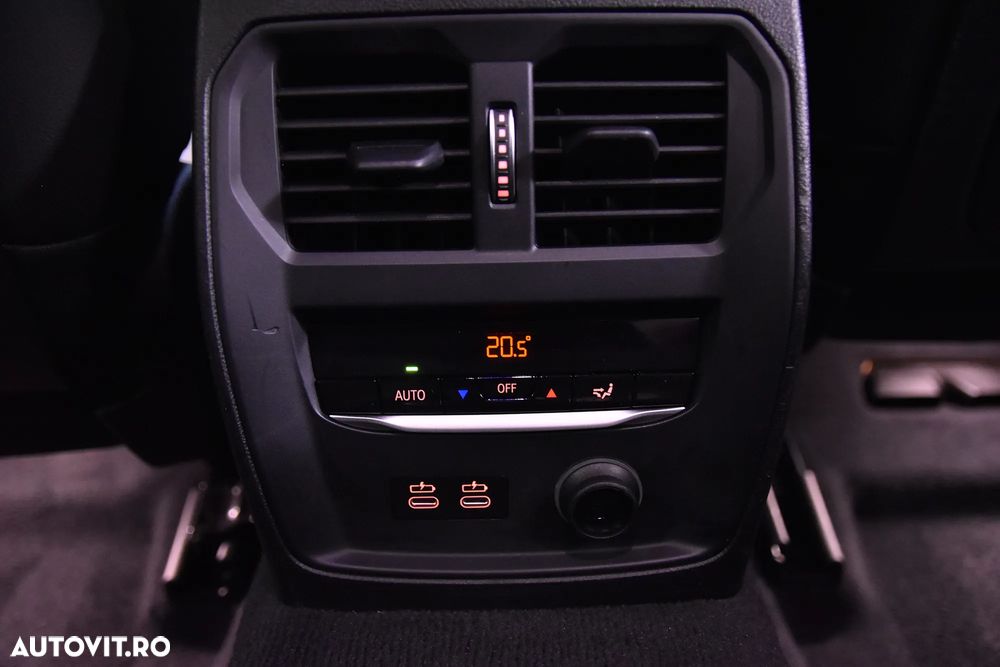 BMW Seria 3 320i AT - 25