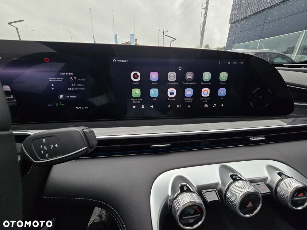 Omoda 9 1.5 Super Hybrid Exclusive AWD - 31