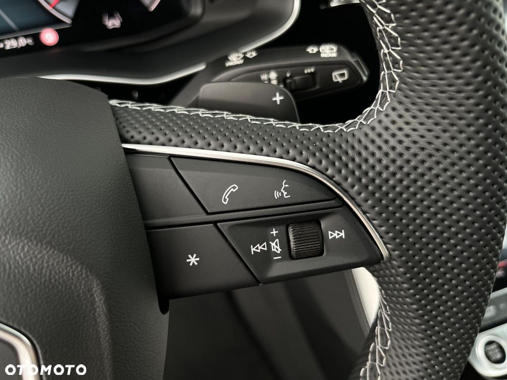 Audi Q8 50 TDI mHEV Quattro Tiptronic - 32