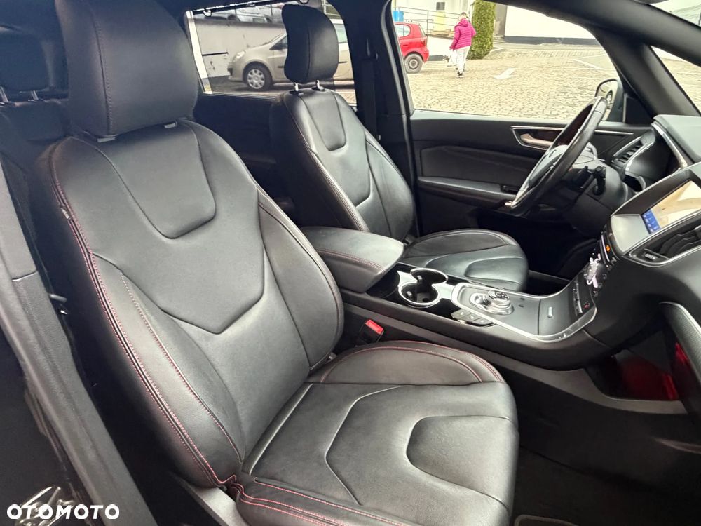 Ford S-Max 2.0 EcoBlue ST-Line - 32