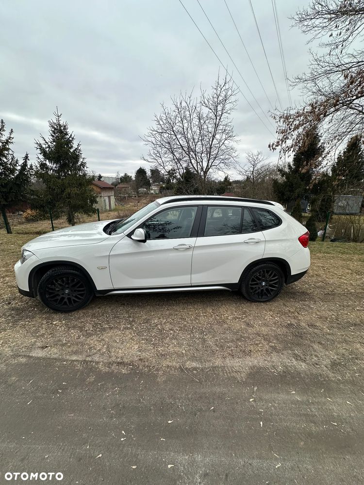 BMW X1 sDrive18d - 9