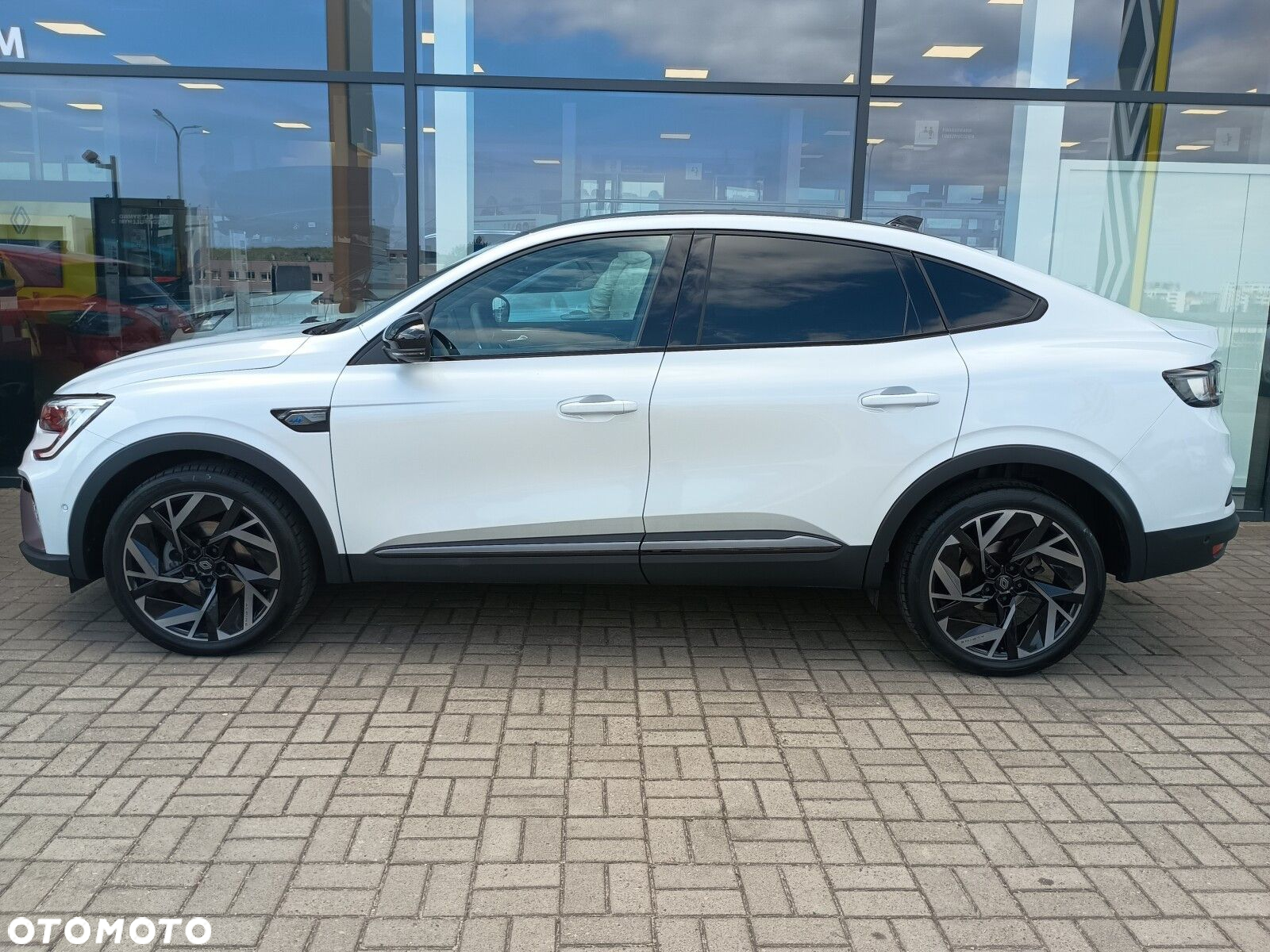 Renault Arkana - 11