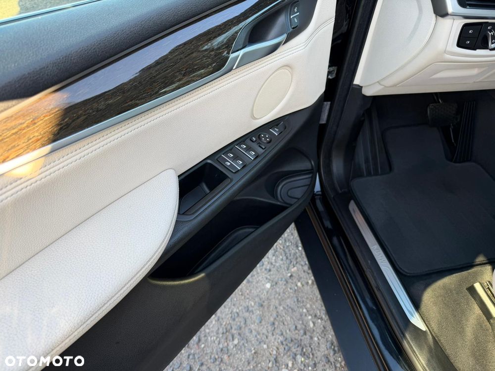 BMW X5 xDrive25d - 10