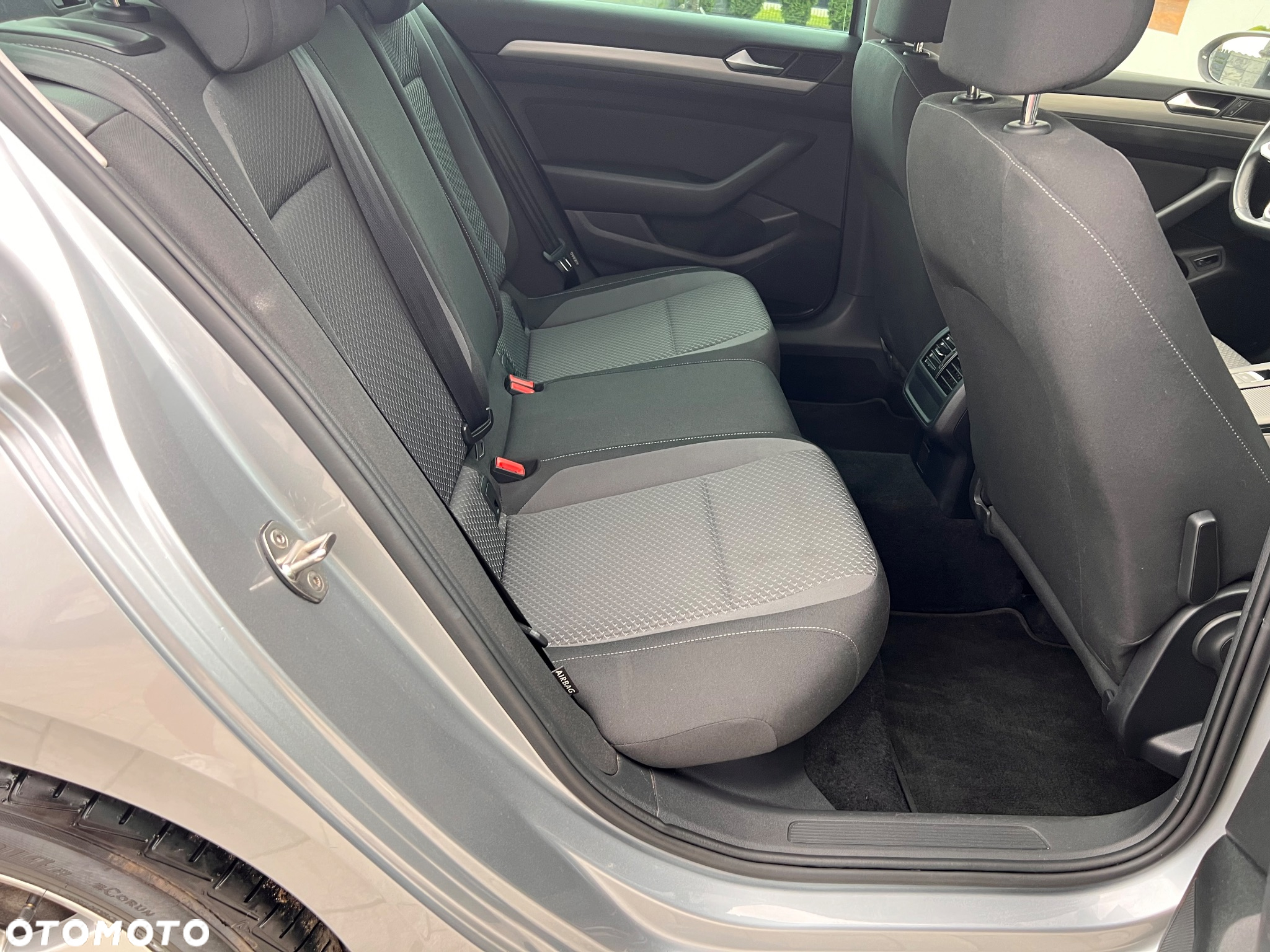 Volkswagen Passat 2.0 TDI EVO Essence - 8
