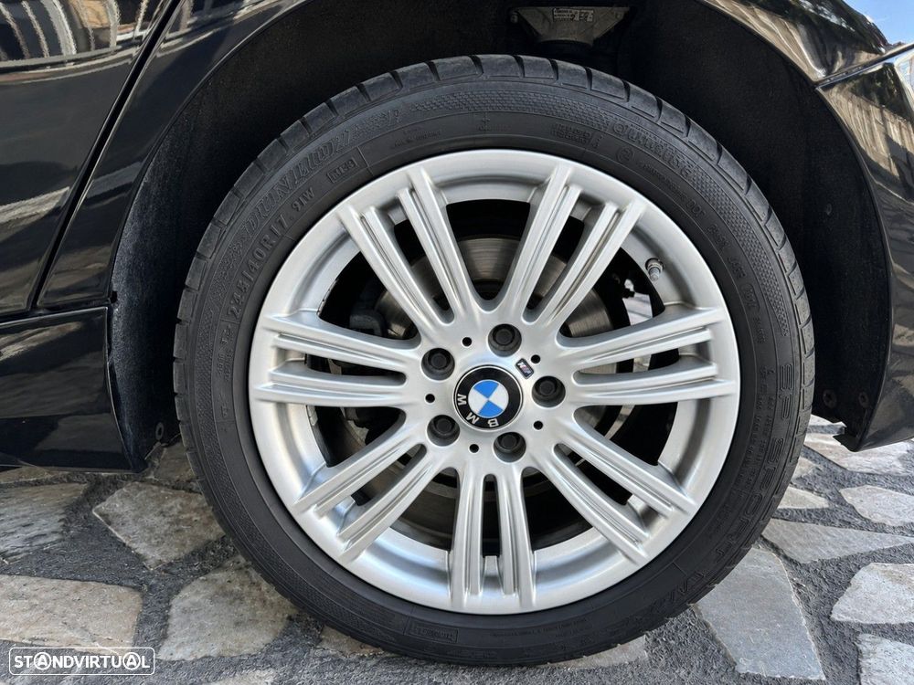 BMW 116 i Pack M - 25