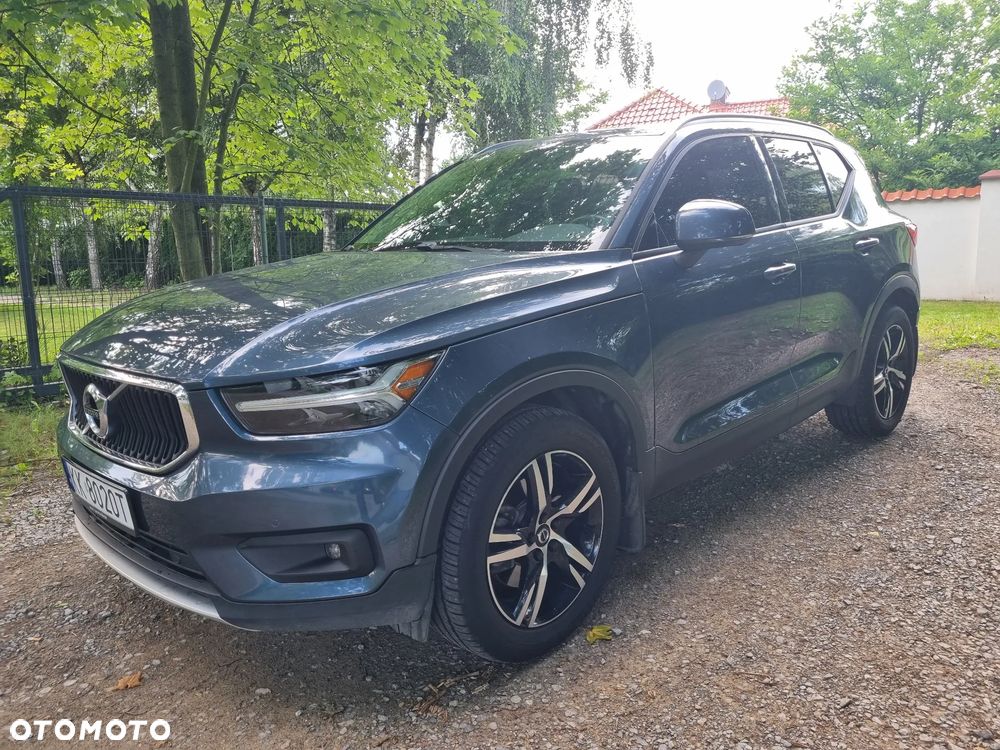 Volvo XC 40 T5 AWD Geartronic Momentum Pro - 8