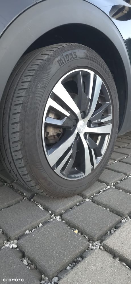 Peugeot 3008 PureTech 130 Stop & Start EAT6 Allure - 21