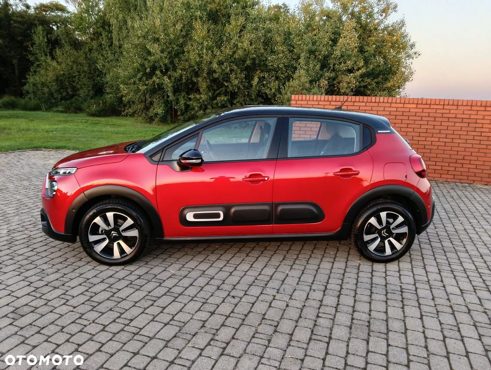 Citroën C3 1.2 PureTech Shine - 2