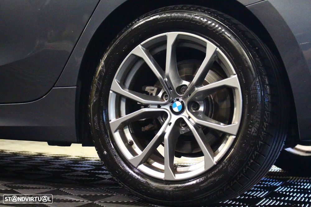 BMW 318 d Line Luxury Auto - 8