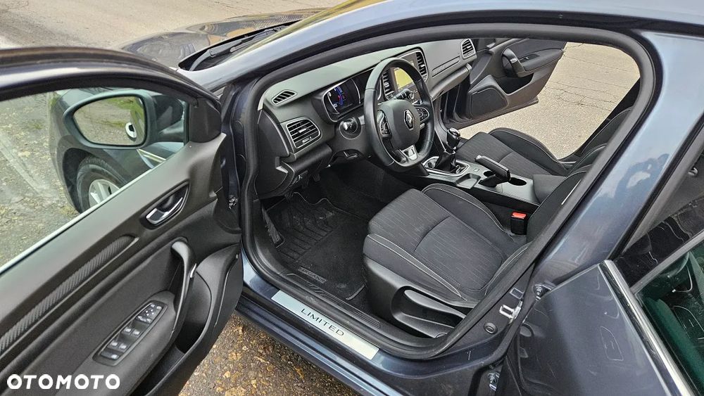 Renault Megane TCe 115 GPF LIMITED - 7