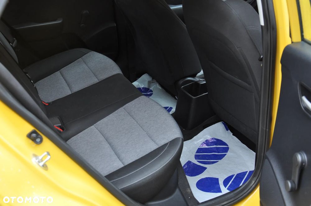 Kia Stonic 1.2 M - 11