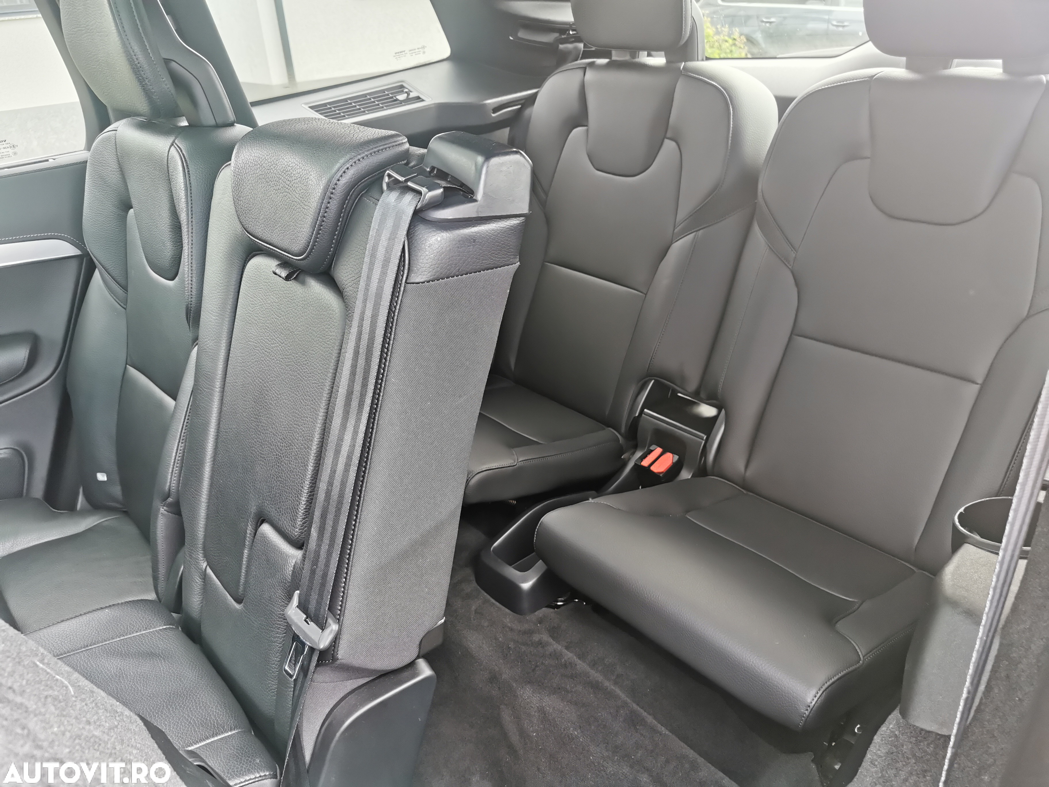 Volvo XC 90 D5 AWD Geartronic Momentum - 19