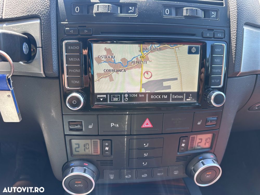 Volkswagen Touareg - 32