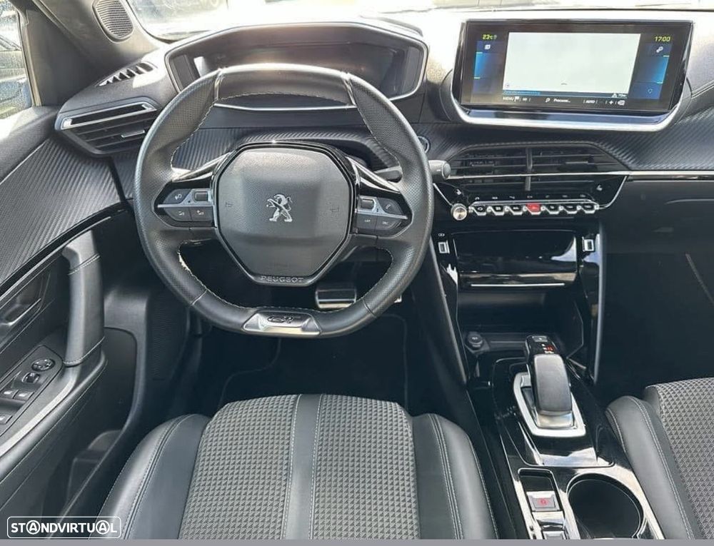 Peugeot e-2008 50 kWh GT Line - 10