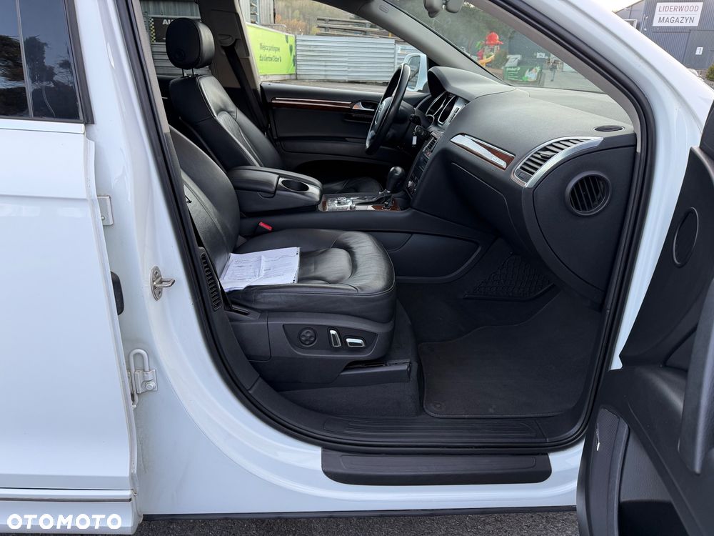 Audi Q7 - 9