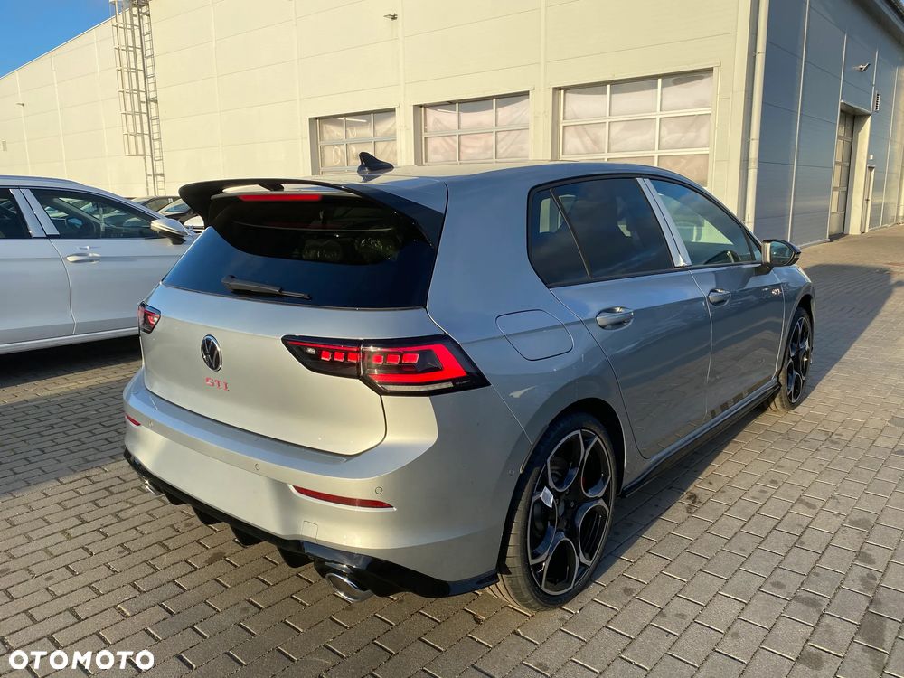 Volkswagen Golf 2.0 TSI GTI Clubsport DSG - 4