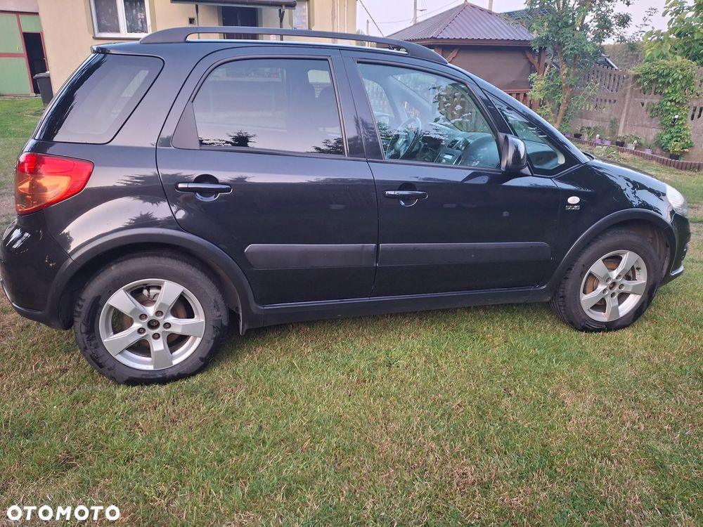 Suzuki SX4 - 1