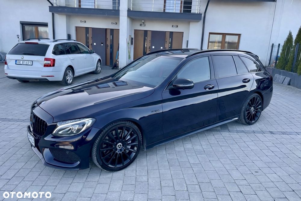 Mercedes-Benz Klasa C AMG 43 4Matic 9G-TRONIC - 2