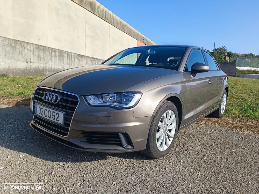 Audi A3 Limousine 1.6 TDI Advance - 2