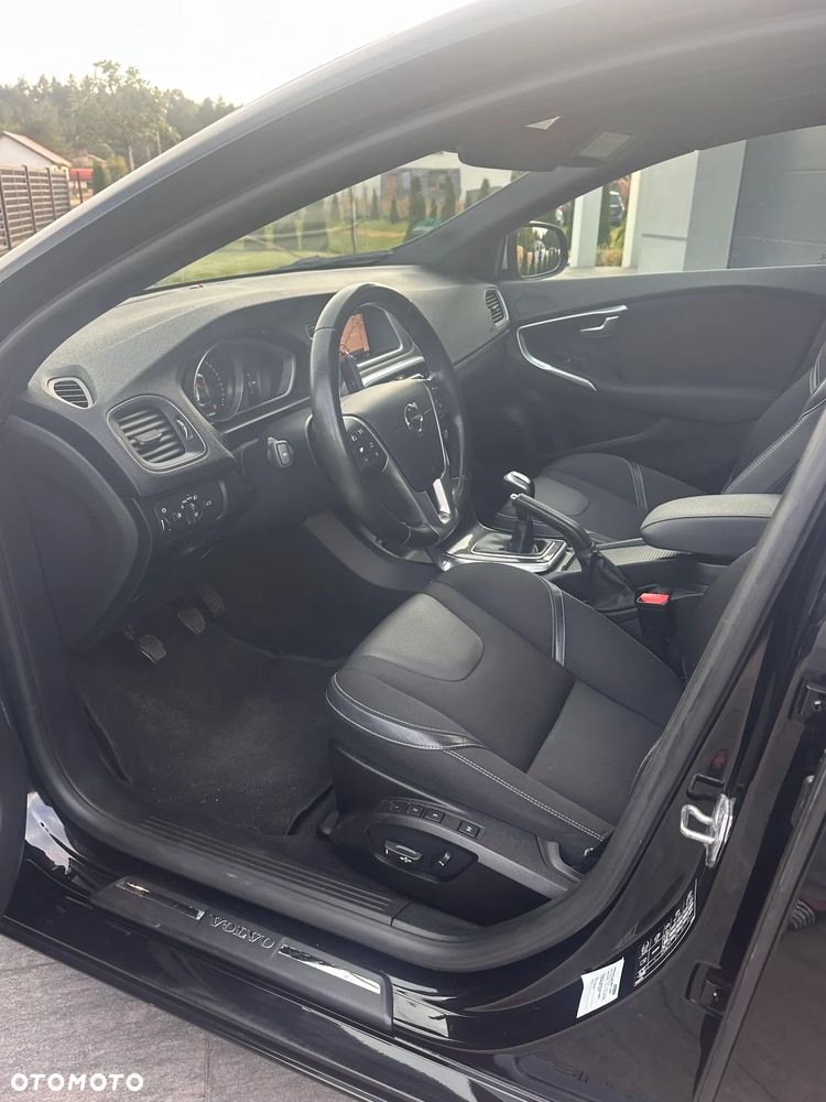 Volvo V40 - 8