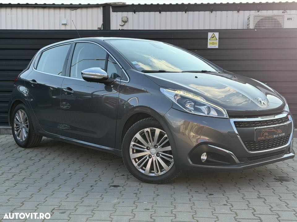 Peugeot 208 PureTech 110 Stop & Start EAT6 Allure - 2