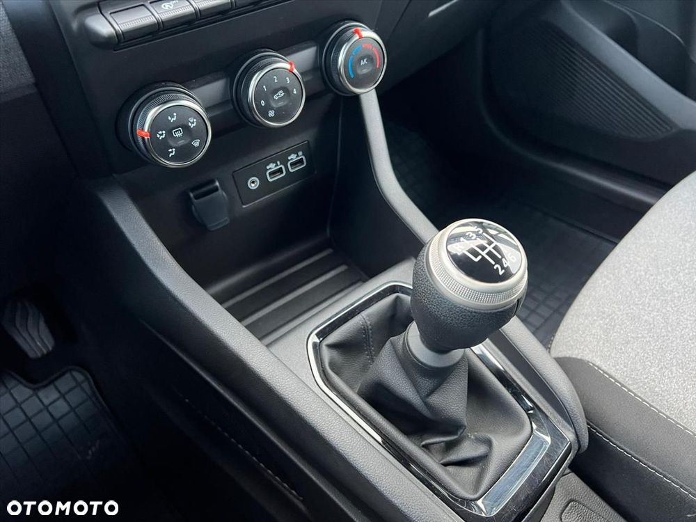 Renault Clio 1.0 TCe Evolution - 18