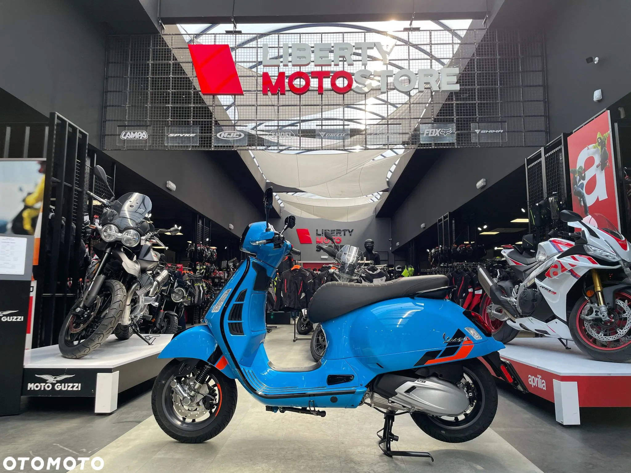 Vespa GTS - 5