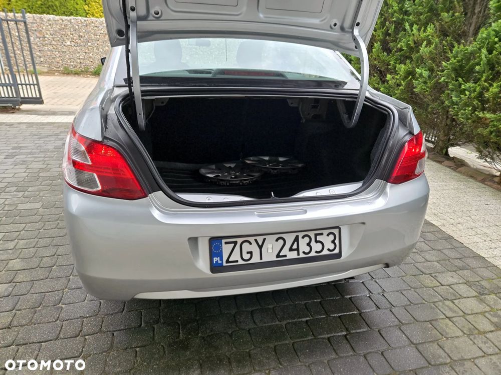 Peugeot 301 1.2 VTi/Pure Tech Allure - 8